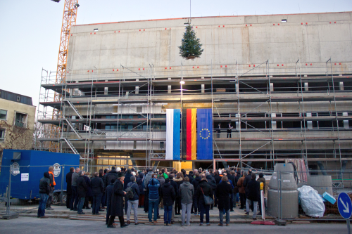 Topping-out ceremony for the new research building Nano-Institute Munich
